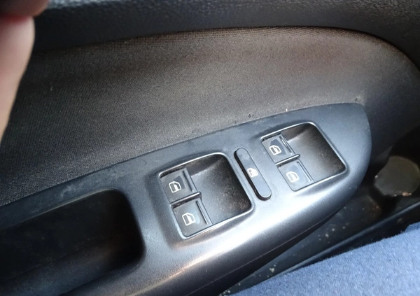 Skoda Octavia cena 9999 przebieg: 297000, rok produkcji 2009 z Katowice małe 254